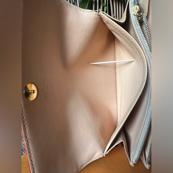 🚨Deal Alert Louis Vuitton Multicolor Sarah Long Wallet 💎Authentic - Picture 9 of 15